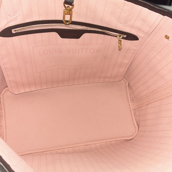 LV Neverfull - Picture 3 of 13